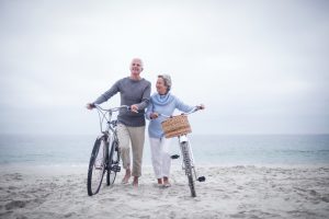 Beweglichkeit, Mobilität und vor allem Selbstbestimmung sind wichtige Faktoren in der Generation 59plus. Bildquelle: © Shutterstock.com