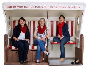 Die Initiatorinnen des Strankorb-Projektes: Saskia Niemöller, Miriam Lockhorn und Luna Baumgarten. Quelle: http://loel-lotsen.de