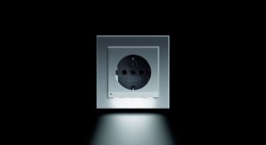 Die kleinen Helfer sorgen für ein selbstbestimmtes und langes Leben in den eigenen vier Wänden. Bildquelle: GIRA