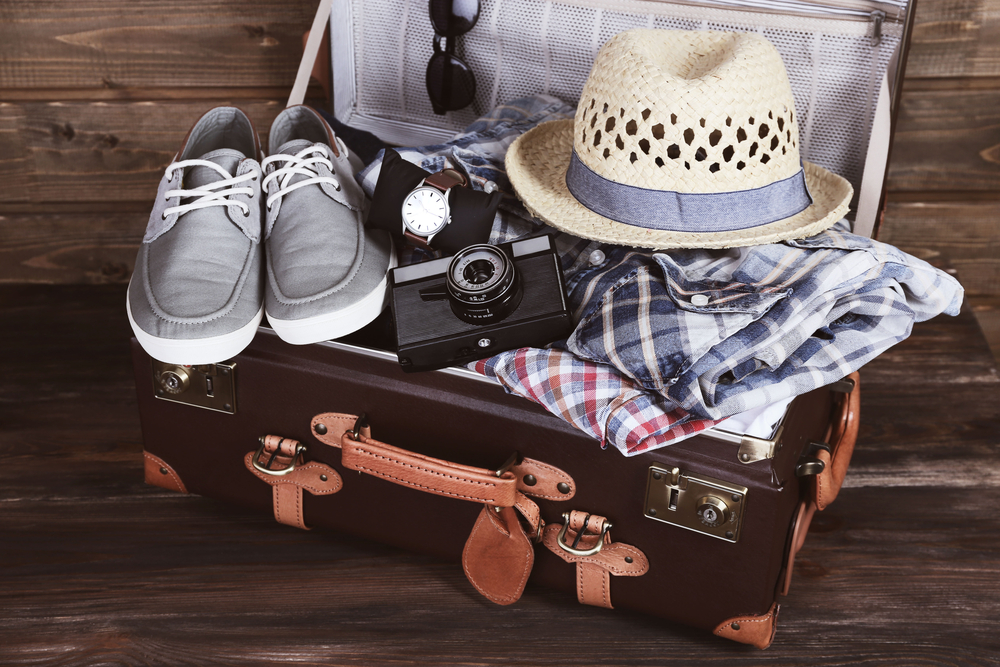 Auch der Koffer will natürlich richtig gepackt sein. Erkundigen Sie sich im Vorfeld beim Reiseveranstalter, welche Gepäckmengen und -größen erlaubt sind. Bildquelle: shutterstock.com