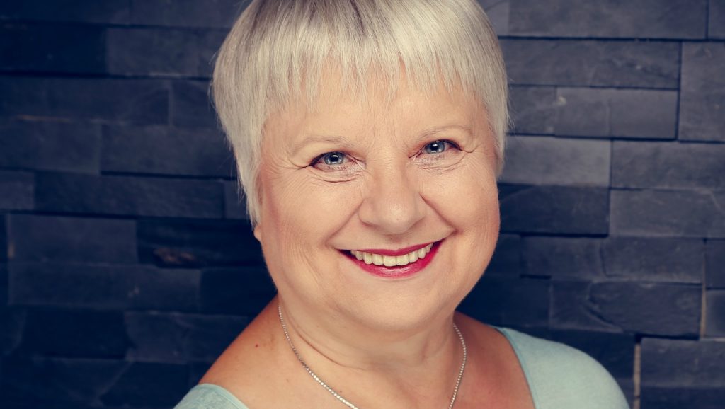 Brigitte Nolting liebt ihren Beruf, ihr Alter und das Leben. Bildquelle: Brigitte Nolting.