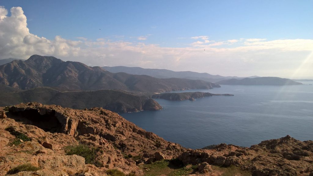 Der Westen von Korsika lädt im Herbst zu traumhaften Wanderungen ein. Bildquelle: Nadine Schuster