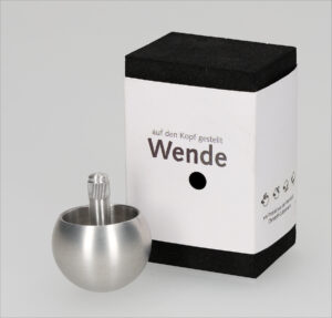 Stehauf-Kreisel aus Aluminium